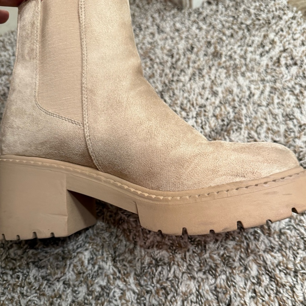Madden Girl Platform Chelsea Boots - sand/beige - Picture 3 of 13